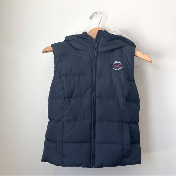HOLLISTER Navy Blue Down Sherpa Vest XS - Picture 2 of 10